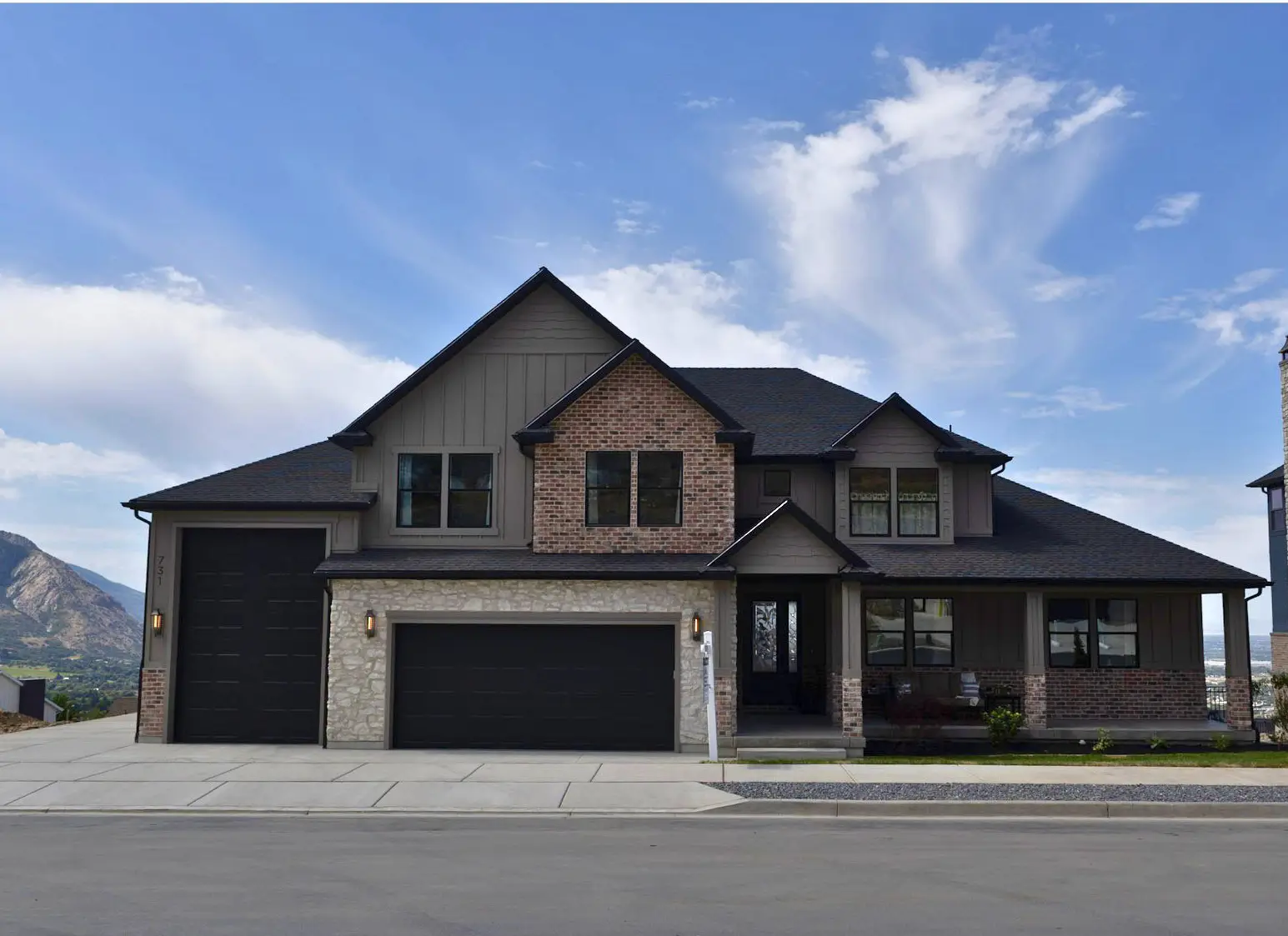 4 Featured in Parade of Homes